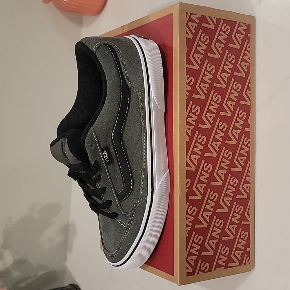 Vans Bearcat Sneakers Men's (big boy) Size 8